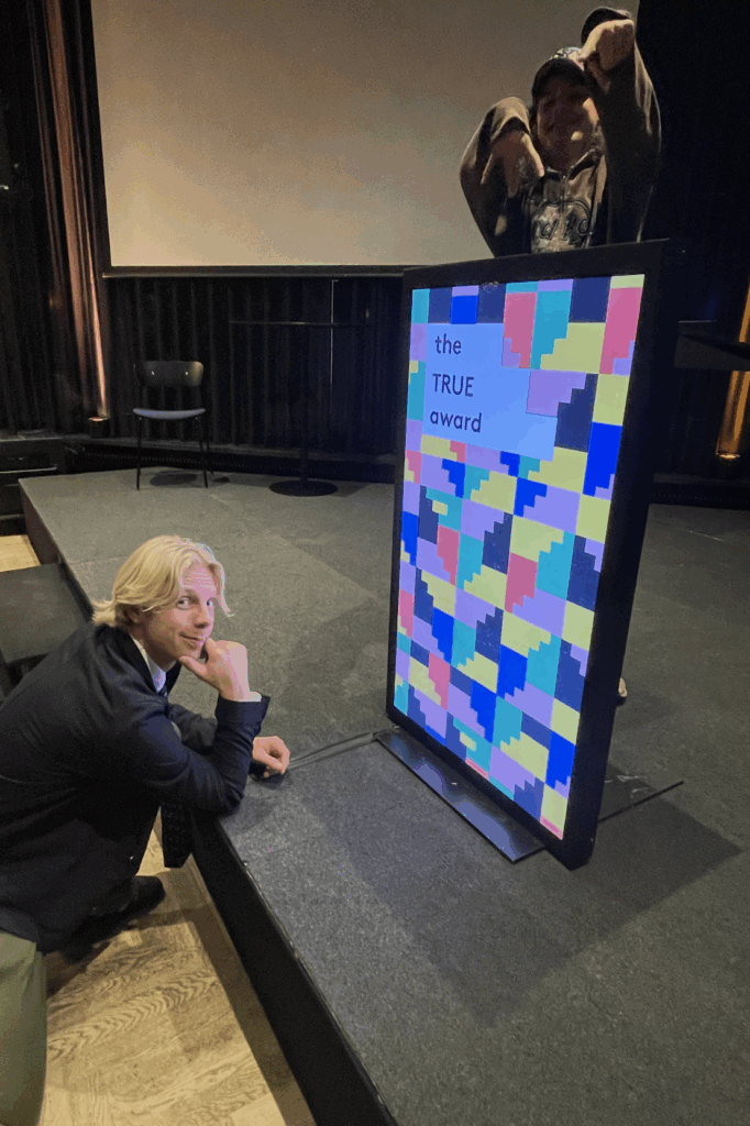 Baske - Under Stjernerne - the TRUE Award 2025 - Bertil Vorre - Aske Nygaard Bramming - Sebastian Woll - Mellow Management - Warner Music - The TRUE Award 2025 - NEW-LAND -